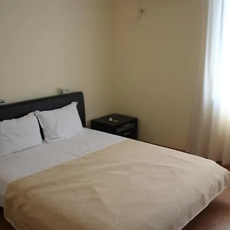 Eden Garden Private F-107 Apartamento *